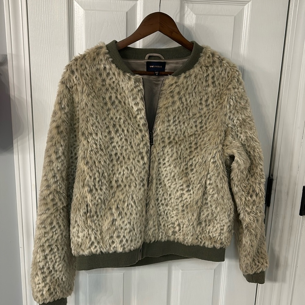 Skies are Blue Leopard bomber jacket